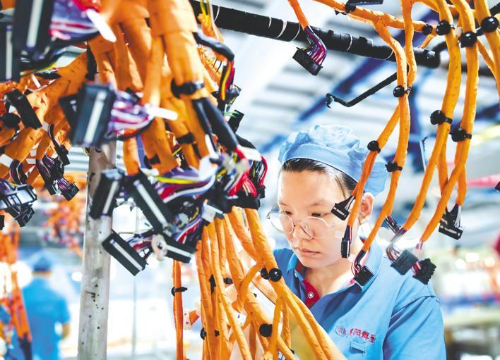 襄陽產學研基地瞄準汽車產業 讓技術服務於企業 讓學生活躍在車間