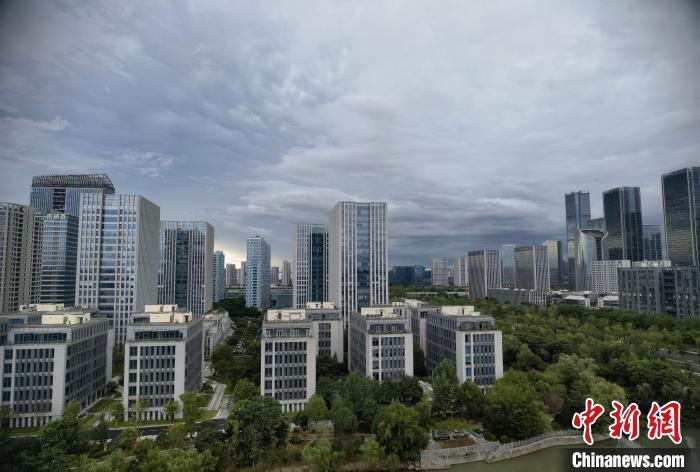 “格美”减弱为台风级 浙江今明两日将迎强风雨影响