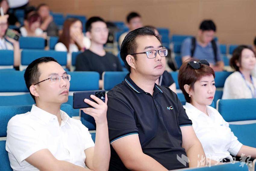 天博：用创新方法培养创新型人才集成电路产业峰会共谋产学研协同发展(图3)