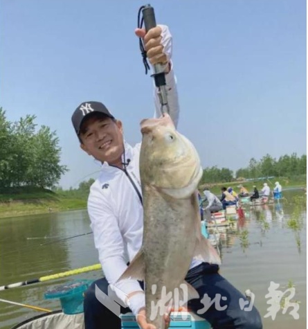 湖北（武汉）钓鱼运动产业大会在长江新区举行(图2)