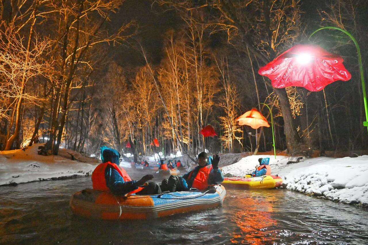 冰天雪地也是金山银山！这个冬天吉林冰雪经济正火热(图5)