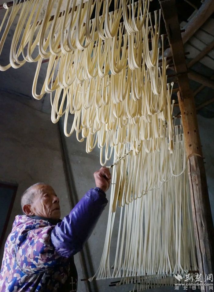 鄂州汀祖80岁手艺人，六十年专注“一碗油面”