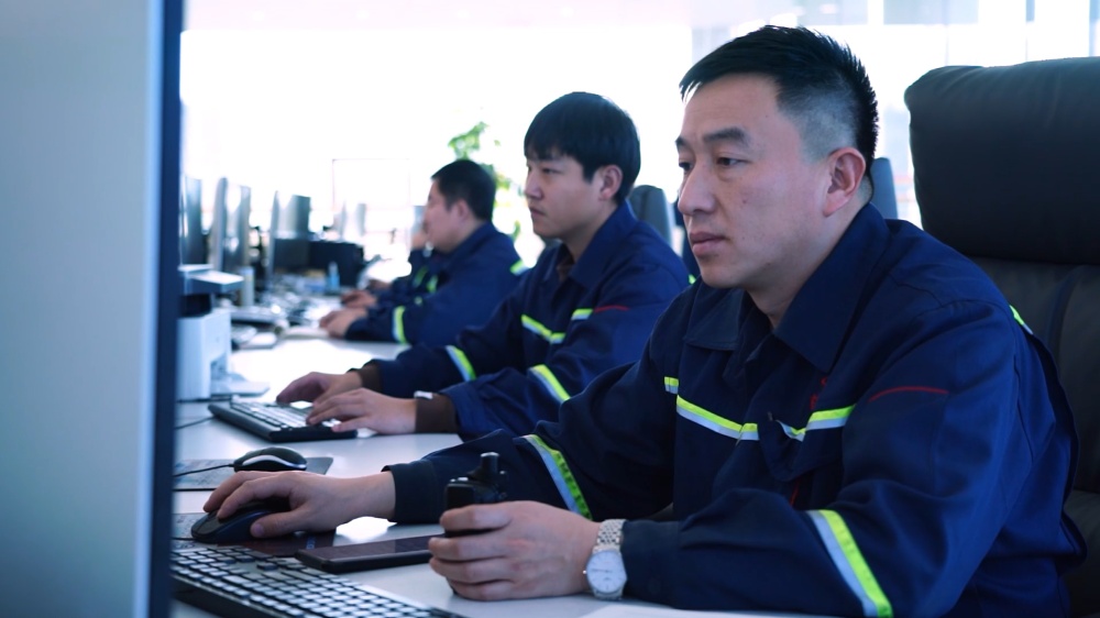 新春走基层丨全流程无人驾驶！科技创新助力矿企数字化转型(图2)