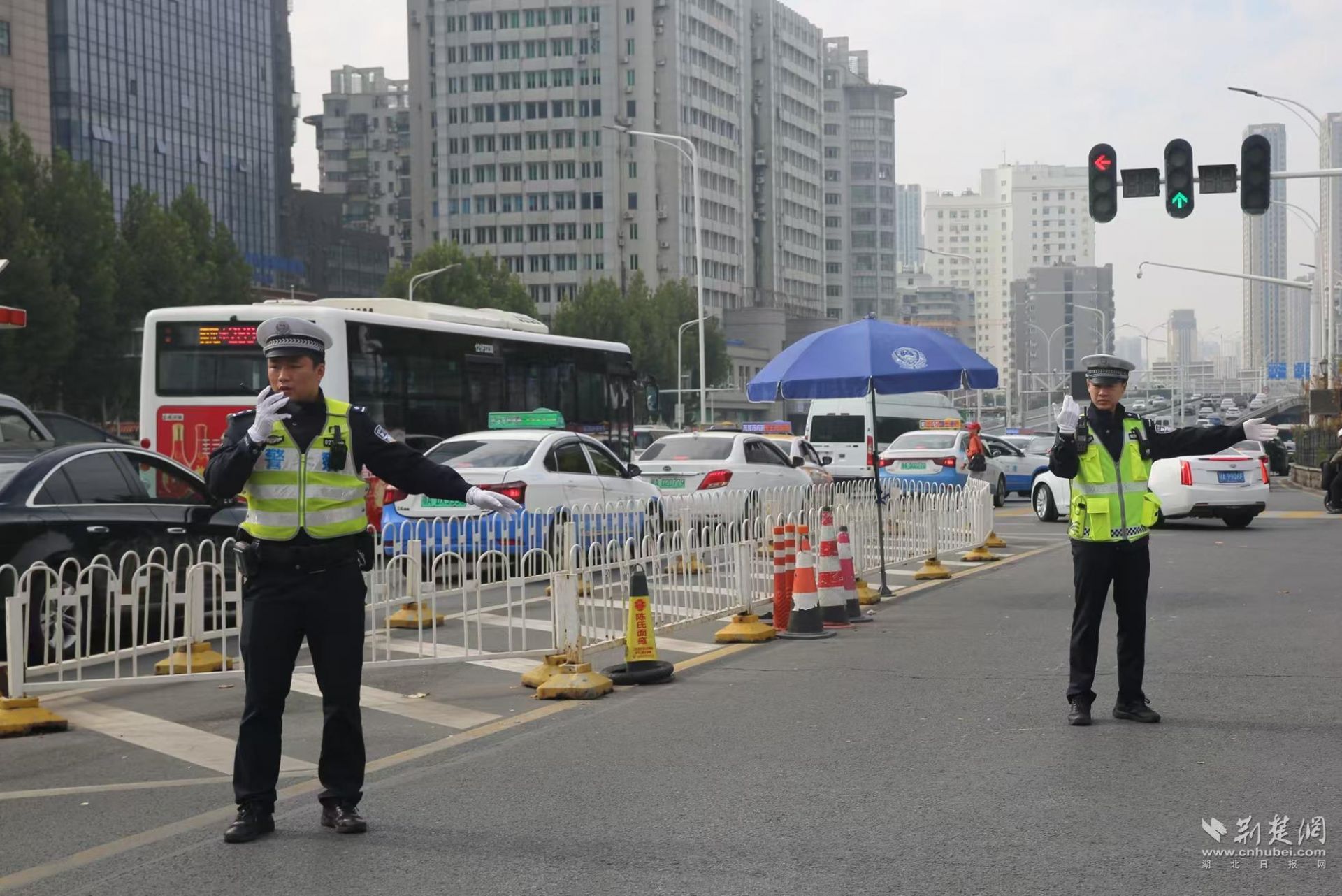 提前规划行程！武汉交警发布春节假期返程出行提示