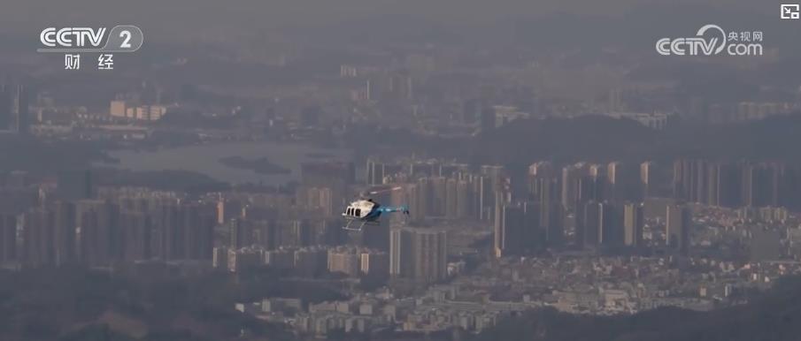 直升机“低空春游”受青睐 新场景带动新消费(图1)