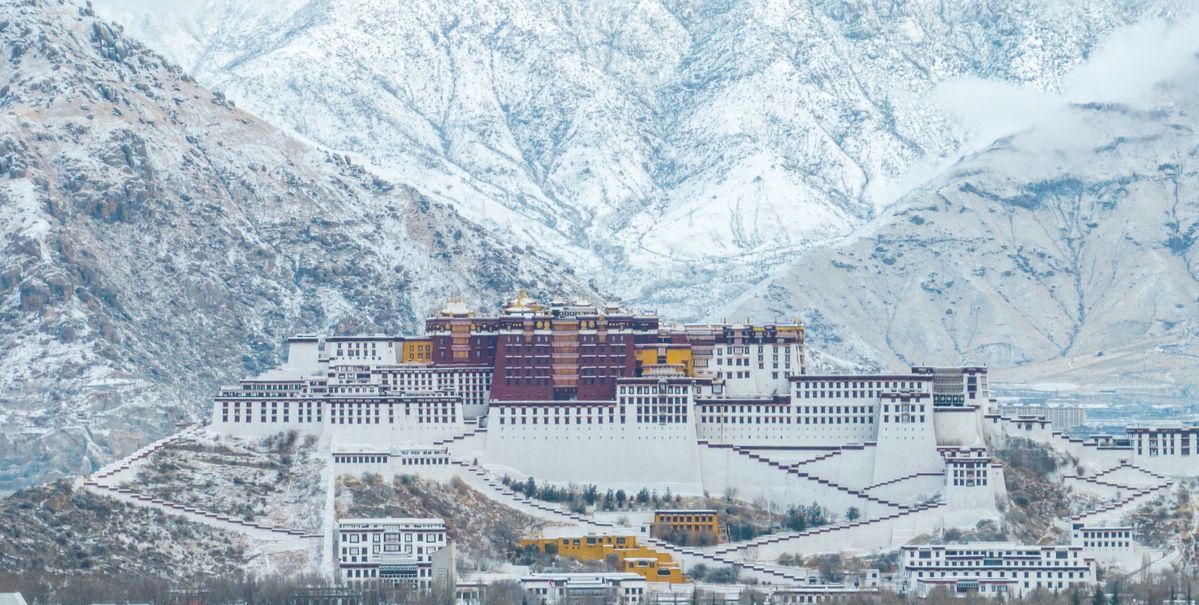 打破农奴制的束缚，并在雪覆盖的土地发展 - 西