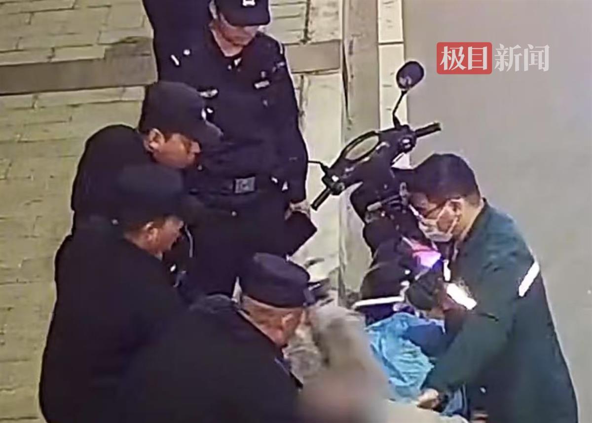一名妇女在吃头孢菌素和喝白葡萄酒后跳入河中