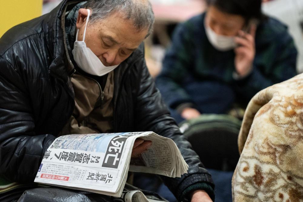 独自生活的老年人人数增加。在2023财政年度，日