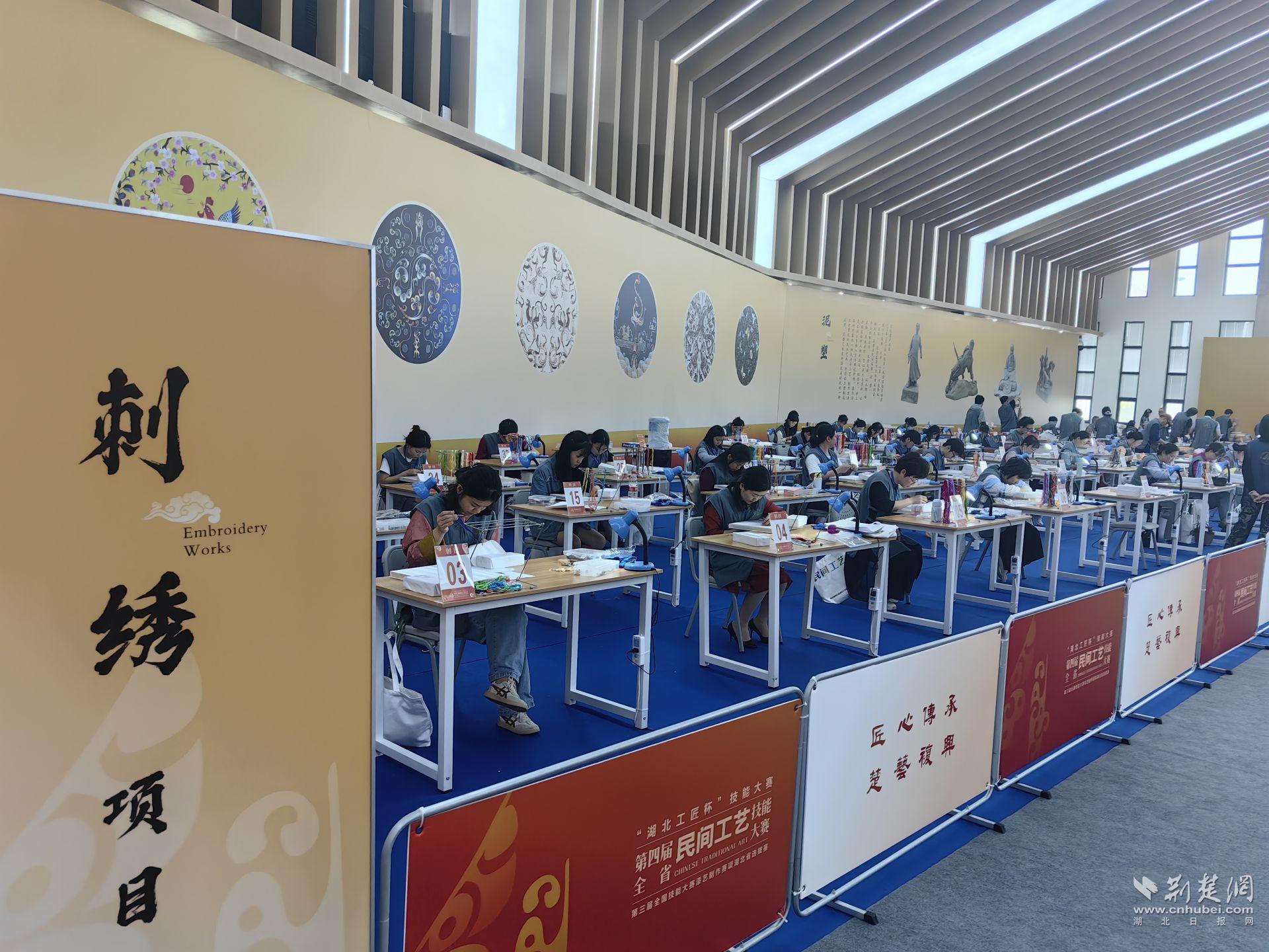 百工竞技——第四届全省民间工艺技能大赛在荆州开幕(图2)