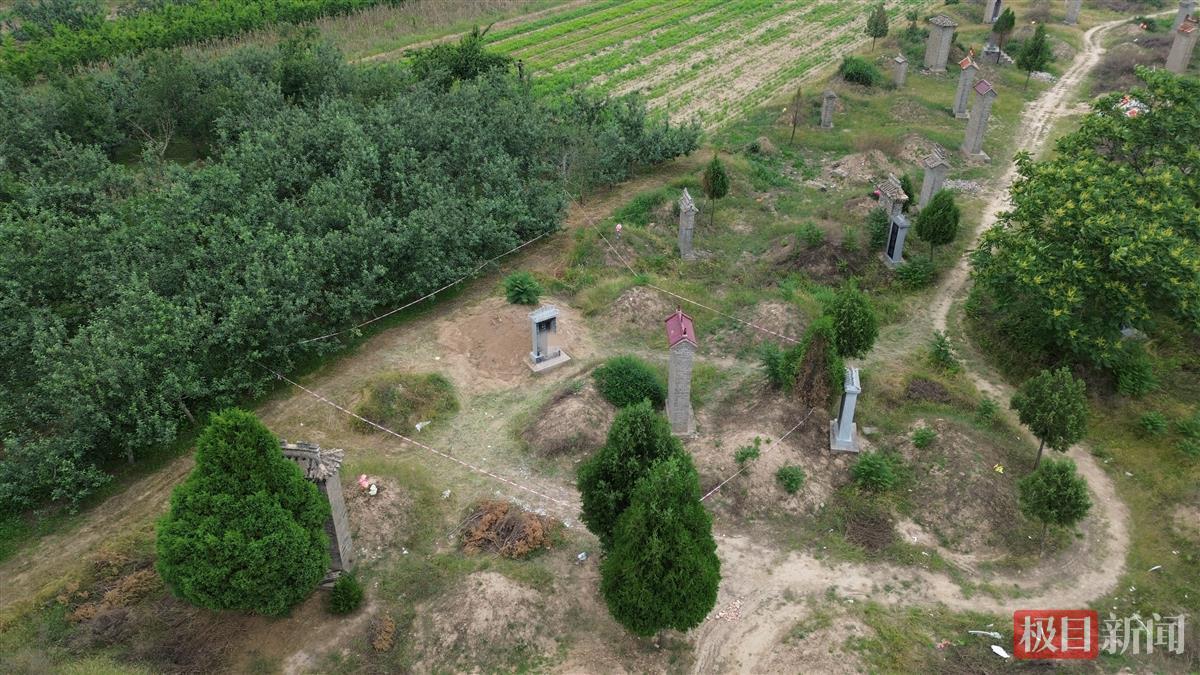 在一个10岁男孩猛烈地“纪律”到死的案件的背后