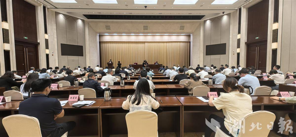 进入环球幼儿园附近的幼儿园并提供家庭医生的