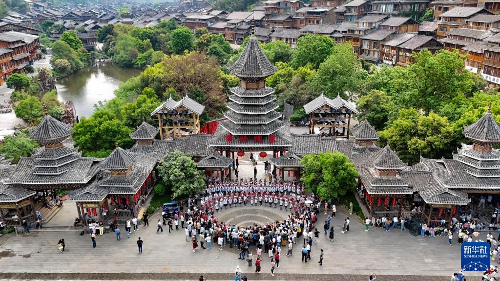 瓜苏（Guizhou）唇膏：欢迎参加“绿雨节”