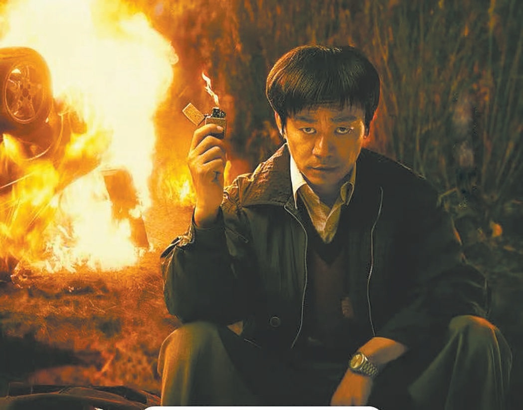 王鲍克安格（Wang Baoqiang）是“盯着狼”的鹰，看