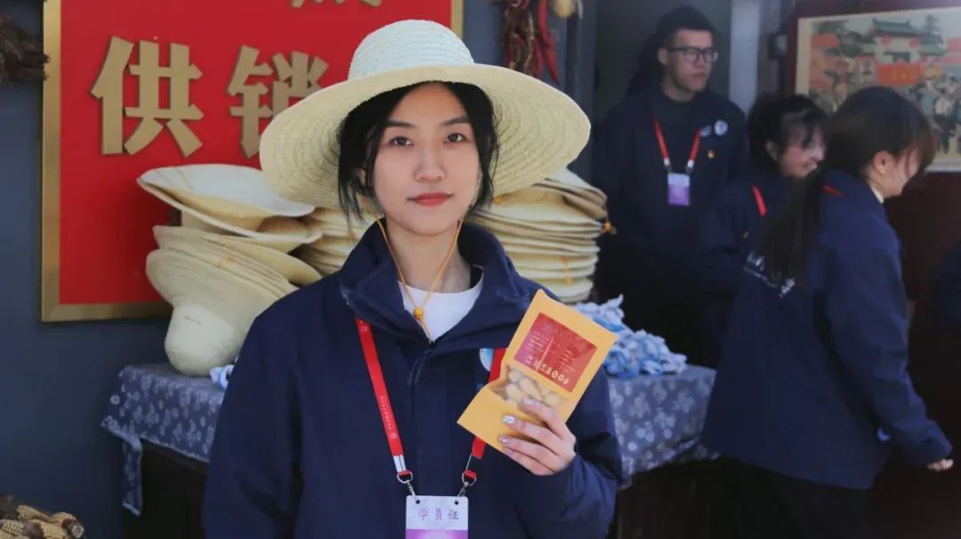 我，王Yiran自愿向普通建议投降并加入...