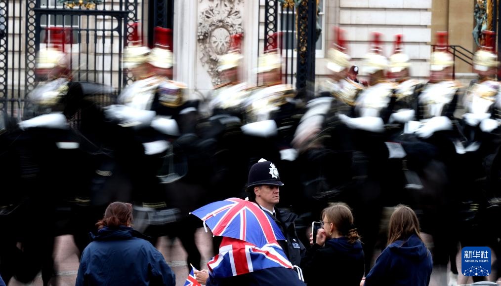 英国举行了一个纪念第二次世