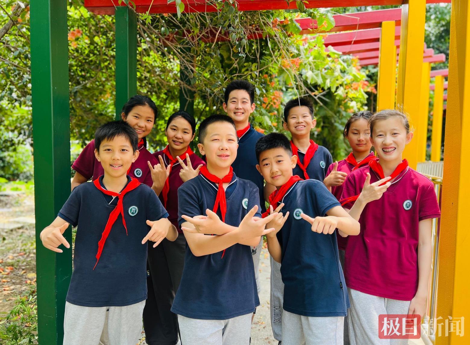 武汉俩小学生“一口气一口气唱了一千多个古代