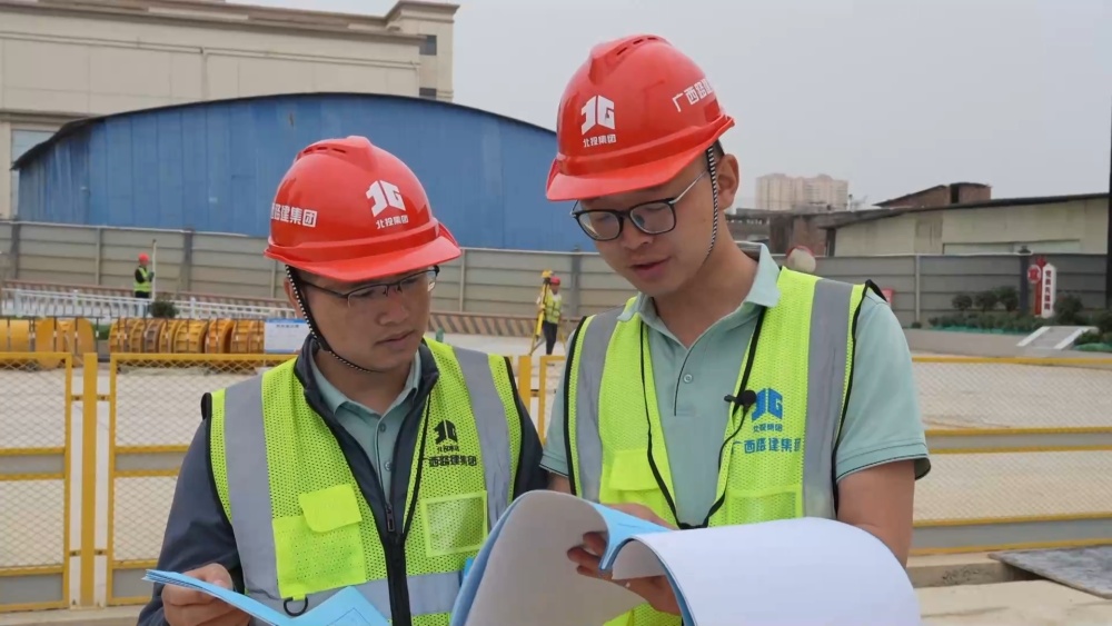 报效祖国 建功西部｜耿嘉庆：披荆斩棘的“90后”路桥人