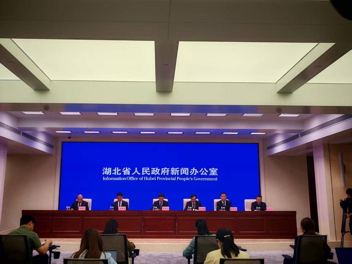 尝试打开现实生活中“七种技术”的施工图