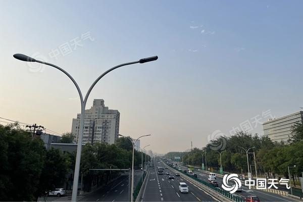 现在，北京的热力升级的最高温度可以达到33℃，