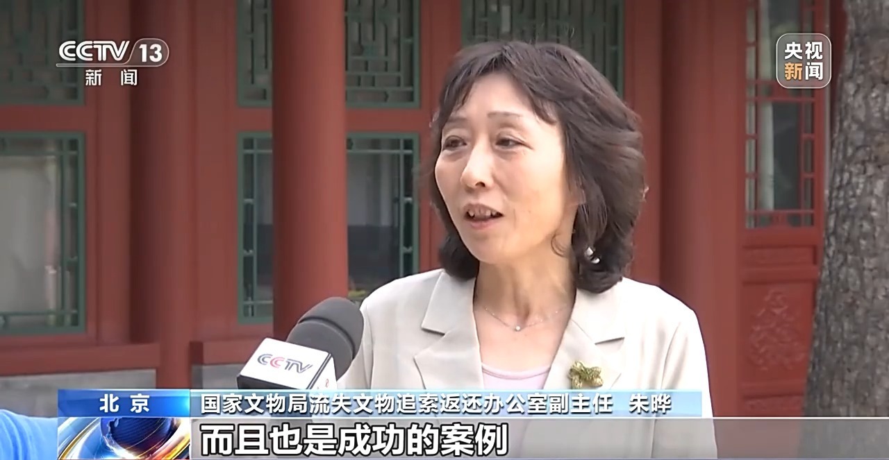 子弹库丝绸书（第2卷和第3卷）终于在家。在历史