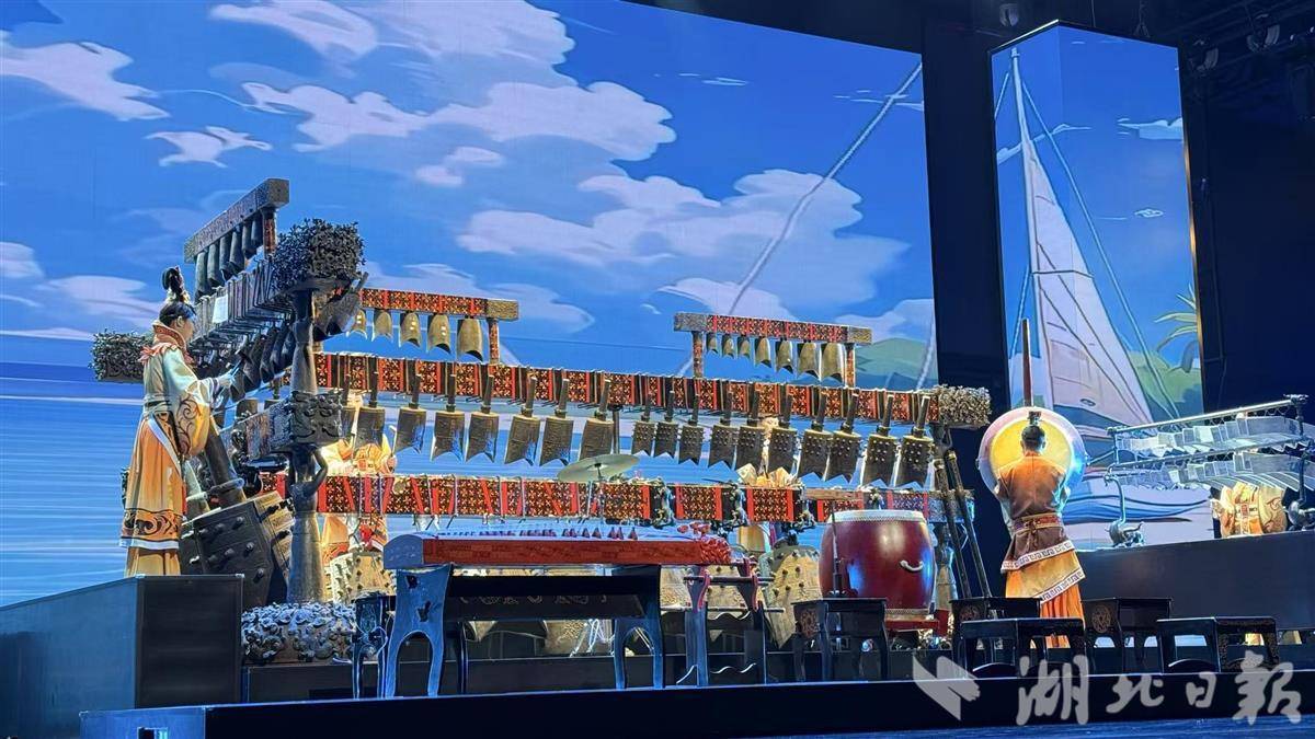 文化中国行丨编钟乐团00后演员：发现“世界记忆”的别样魅力(图2)