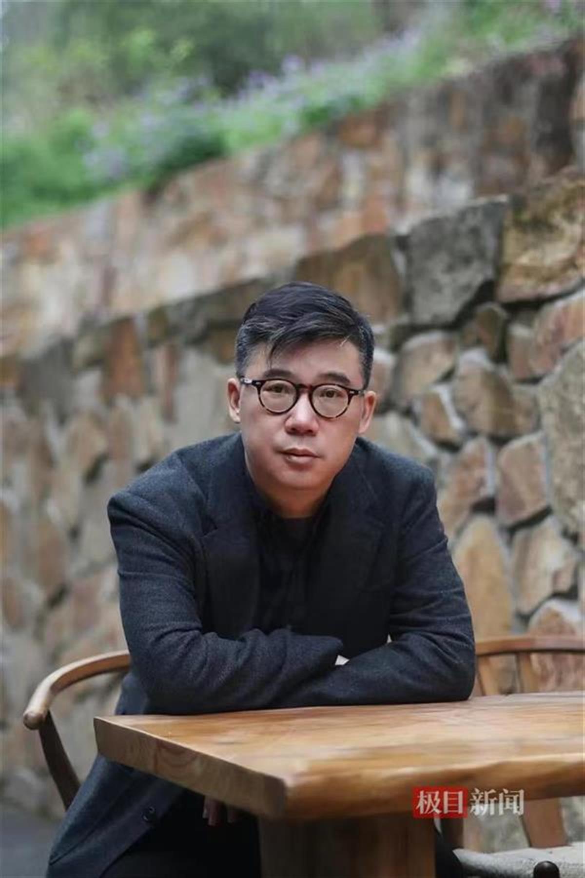 “2025当代文学之夜”颁奖，李修文著作《猛虎下山》获奖！