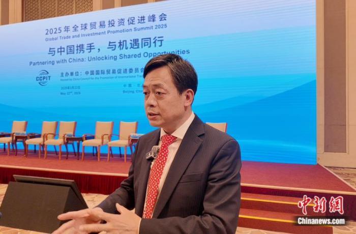 王伊维的访谈：中国的经济足以抵抗外部冲击，