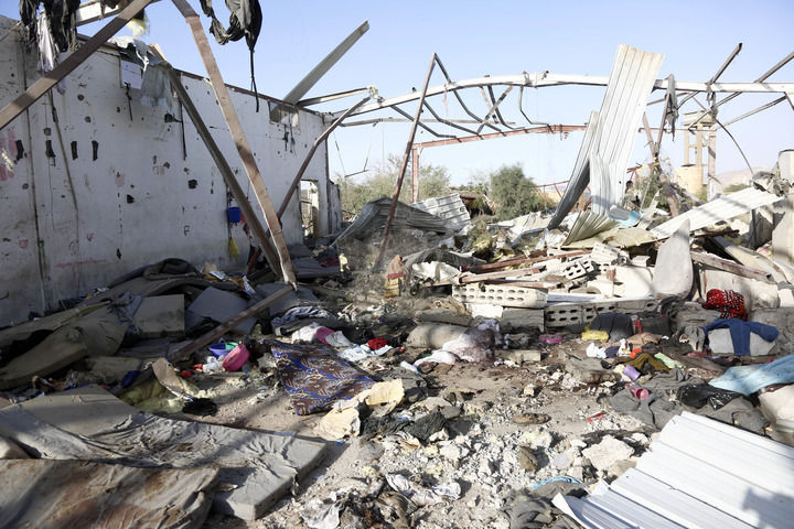 美国和英国正在对也门的赫蒂武装部队进行联合