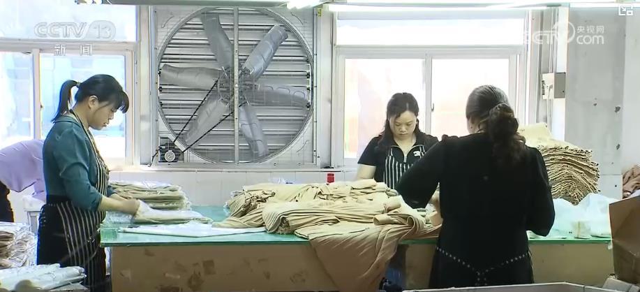 外贸企业重启美国市场供应：订单量激增 物流迎顶峰