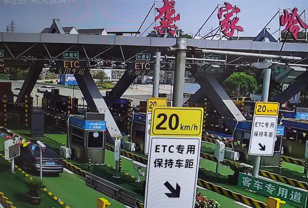五一假日，湖北高速公路通行车辆5天超1000万辆，免费通行小型客车超九成