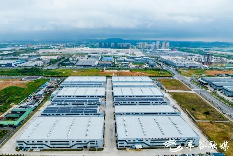 完美体育：重塑！武汉经开区产业结构迈向“百花齐放”(图12)