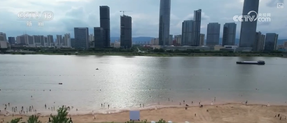 以水为“媒”打造“水经济”衍生消费新业态 夏天清凉激活经济新生机