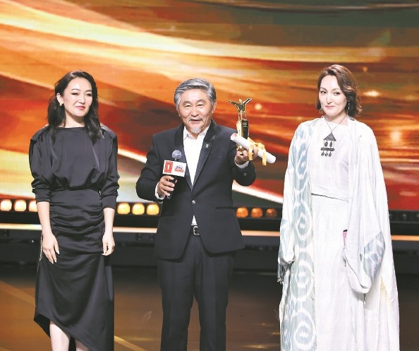上影节，续写中国电影的华彩篇章