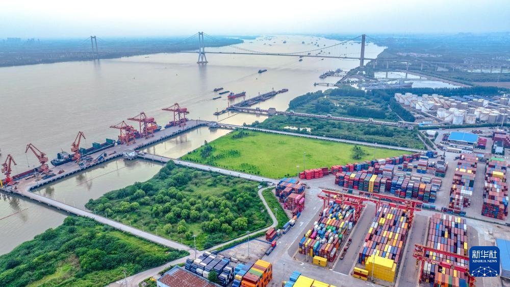 全速运行，并努力完成“双半”