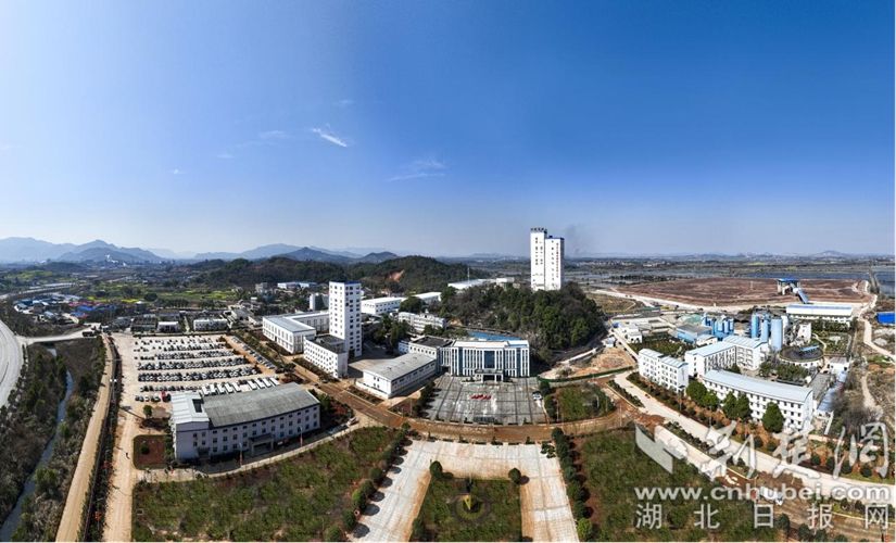 科技立异驱动文明生产，湖北三鑫公司打造现代化绿色矿山