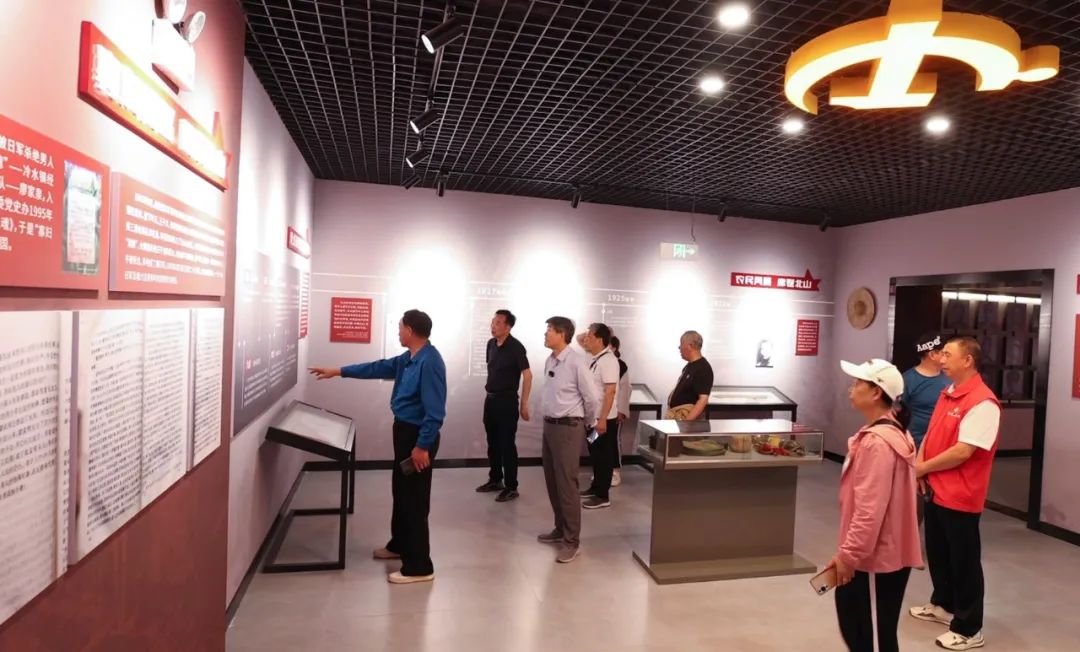 源自“群众不想听”“闯入 - 闯入茧的方式”的