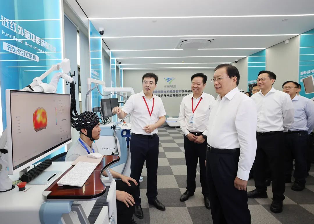 MK体育王忠林在武汉调研时强调 加快推进医工交叉融合创新 全力保障人民群众生命健康(图1)