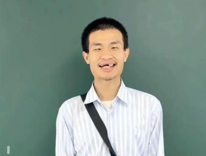 北京大学的“ Weishen”牙齿