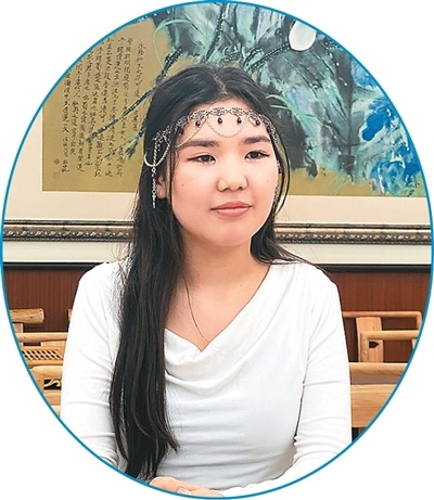 年轻人在中亚的五个国家说