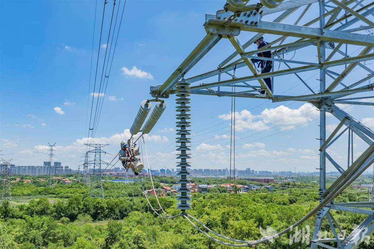 Wuhan Power Grid今年第一次打破了1700万千瓦的高负荷