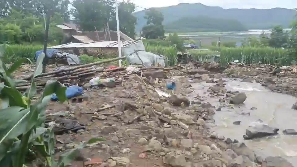 莱昂·胡安伦（Leanon Juanren）发生了一场糟糕的风