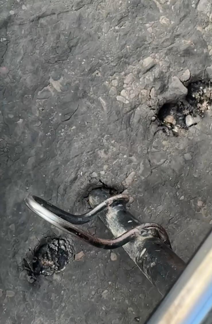 西安高温把柏油马路“晒化”了，记者实测街头温度超60℃，专家解读为何温度比天气预报高