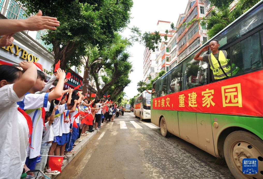 视觉·感知丨致敬