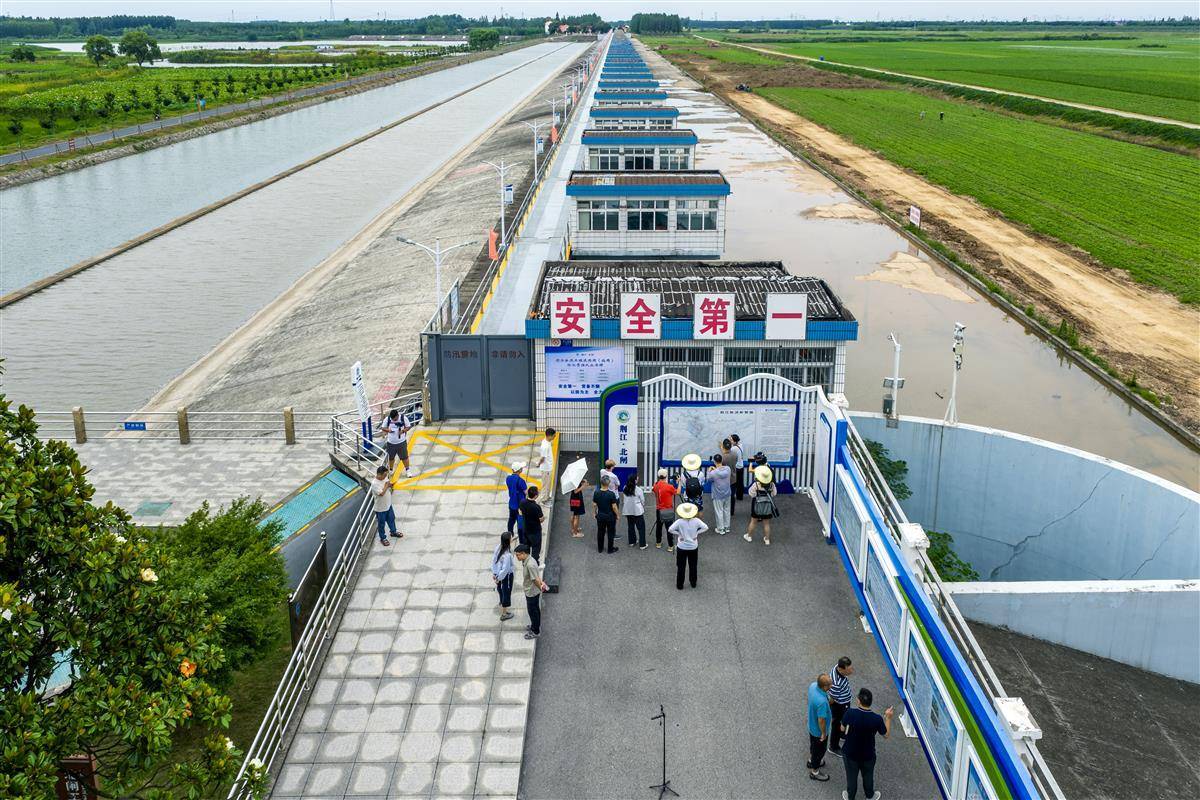 Jingjiang洪水转移项目的第三代门卫：继电