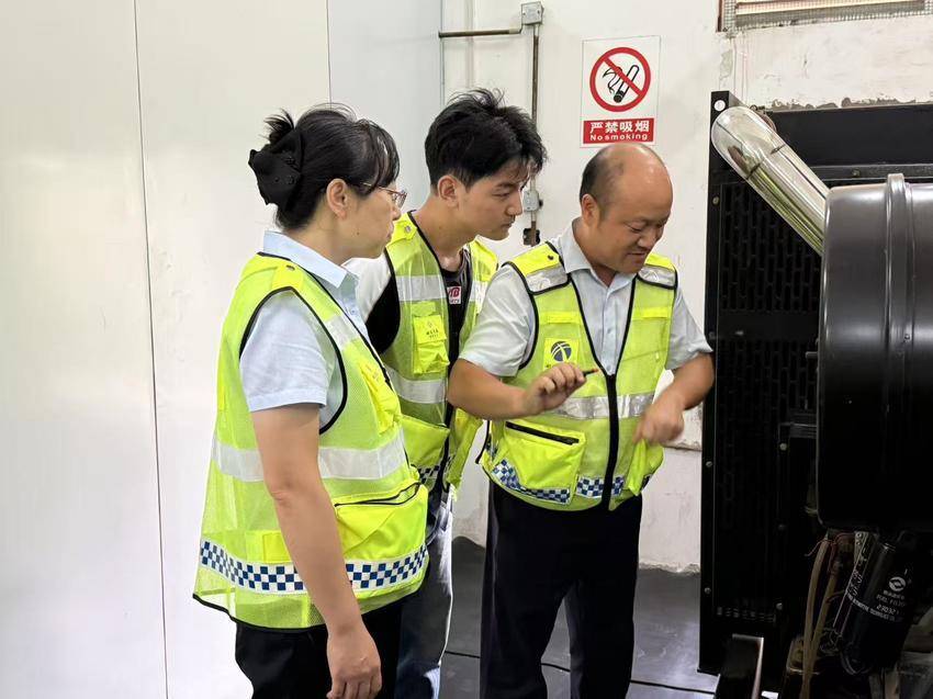 翻译错误：解析值时遇到的意外角色：<。路径