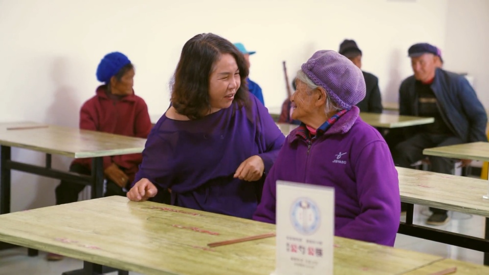 党旗在底层一线高高飘扬｜兰家仙：巧织社区“美好网”托起搬家大众安居梦