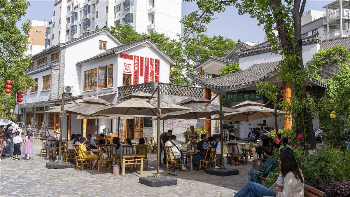我最近建造的村庄是第一个建造的村庄。如何从