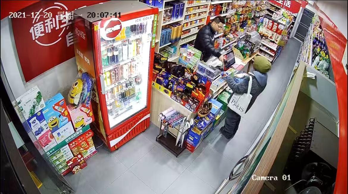 Pingxiang超市所有者在江西省，“象征性地”扫描