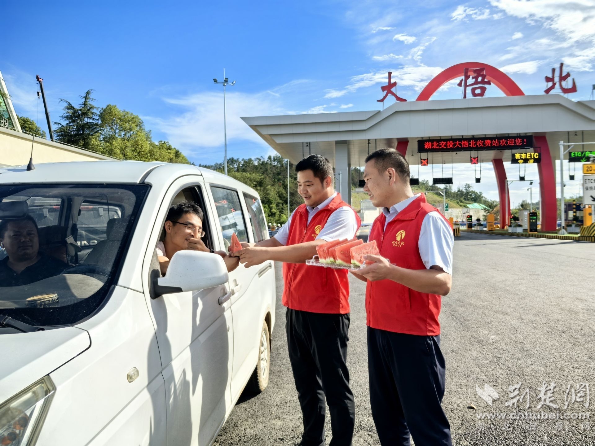 Dawubei Toll Station的“铁杆”服务提供新鲜感