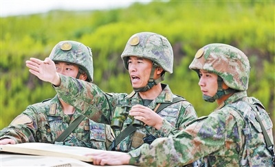 袭击高地营指挥官（新时代最美丽的革命士兵风